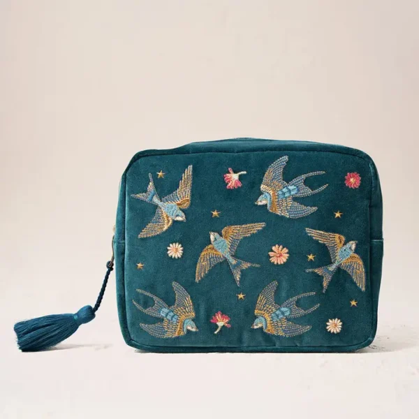 Es Swallows Wash Bag